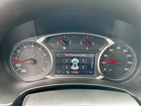 Used 2019 GMC Terrain SLT w/ Preferred Package AWD/4WD image 11