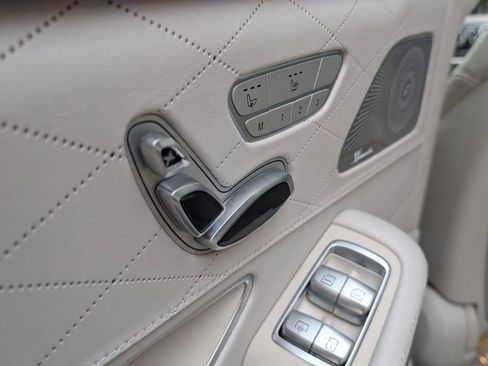 Used 2016 Mercedes-Benz S 550 4MATIC Sedan image 36