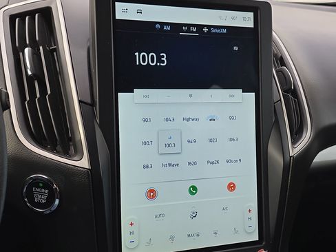 Certified 2024 Ford Edge SEL image 17