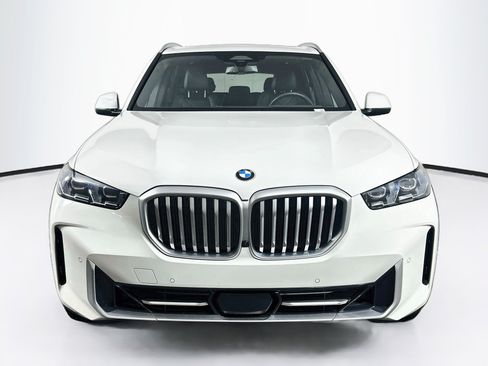 Used 2026 BMW X5 xDrive40i AWD/4WD image 2