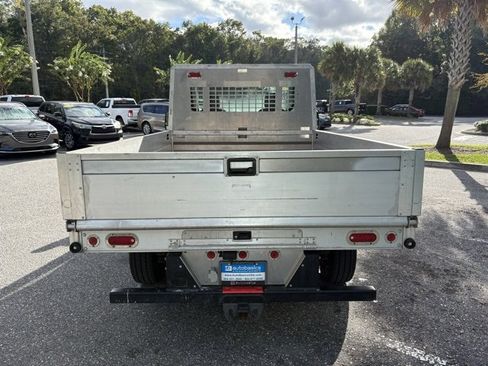 Used 2018 Ford Transit 250 138 image 4