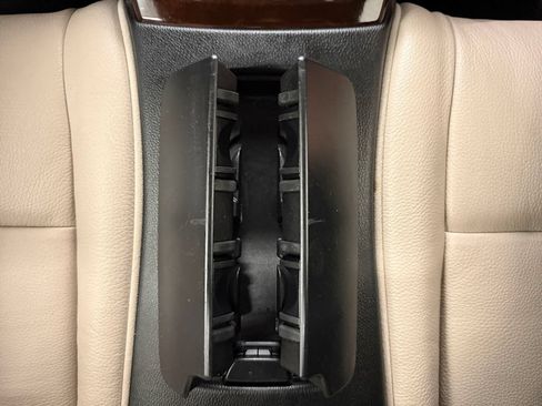 Used 2011 BMW 328i Convertible RWD image 23