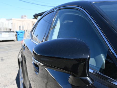 Used 2016 Lexus IS 300 AWD image 21