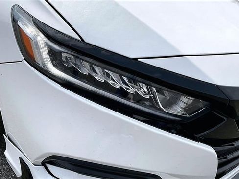 Used 2019 Honda Accord LX image 26