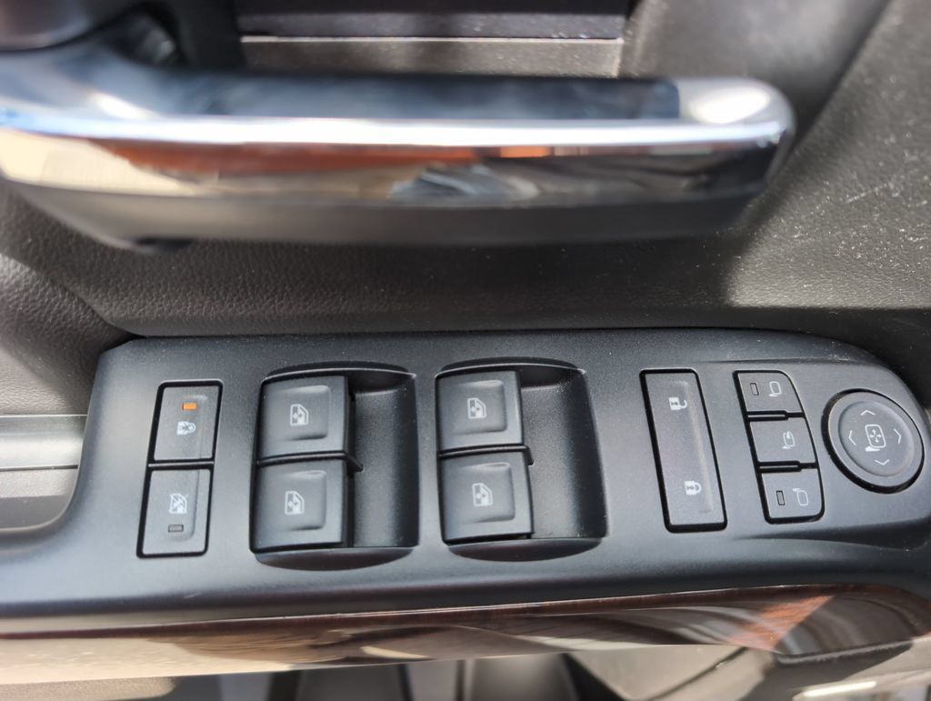 Used 2018 GMC Sierra 1500 SLT AWD/4WD image 15