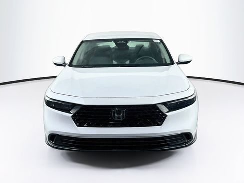 Used 2023 Honda Accord LX image 2