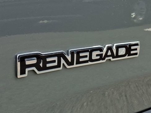 Used 2020 Jeep Renegade Limited AWD/4WD image 32