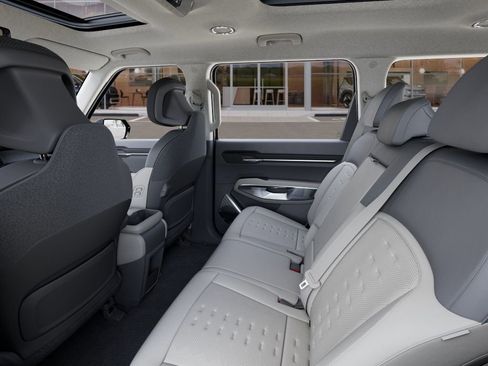 New 2026 Kia EV9 Wind AWD/4WD image 18