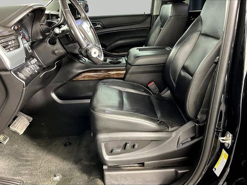 Used 2018 Chevrolet Tahoe LT w/ Luxury Package image 20