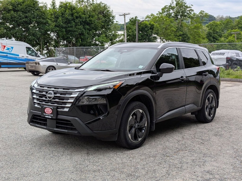 Used 2024 Nissan Rogue SV w/ SV Premium Package AWD/4WD image 10