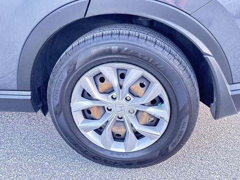 Used 2025 Honda CR-V LX image 12