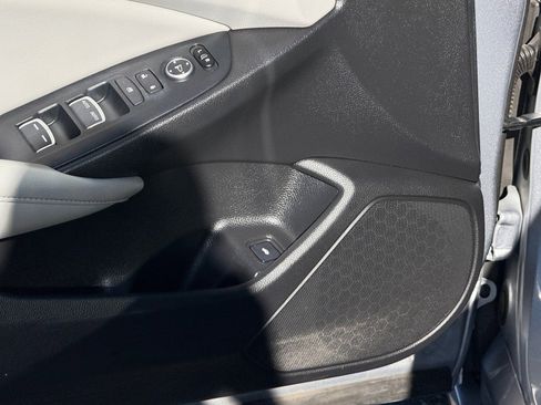 Used 2019 Honda Accord EX-L image 18