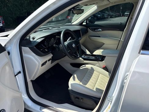 Used 2023 Buick Envision Avenir AWD/4WD image 9
