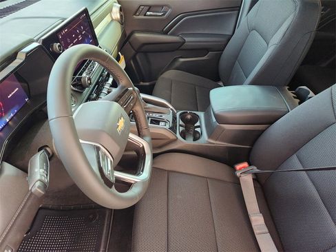 New 2026 Chevrolet Colorado LT image 10