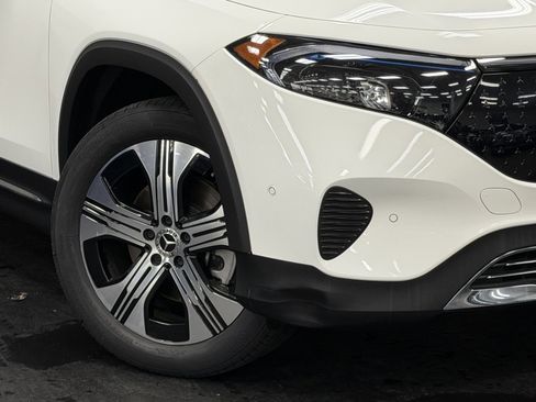 Certified 2024 Mercedes-Benz EQB 250+ image 3