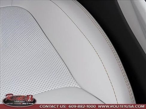 New 2026 Jeep Cherokee Limited image 20