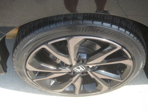 Used 2020 Honda Civic Sport image 8