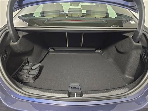 New 2026 Mercedes-Benz C 300 4MATIC Sedan image 13