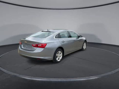 Used 2024 Chevrolet Malibu LT FWD image 8