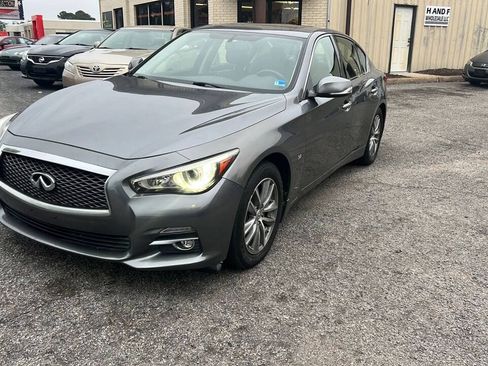 Used 2015 INFINITI Q50 Premium w/ Navigation Package AWD/4WD image 9