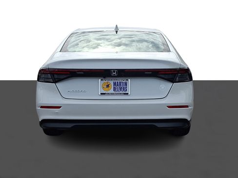 Certified 2024 Honda Accord EX image 5