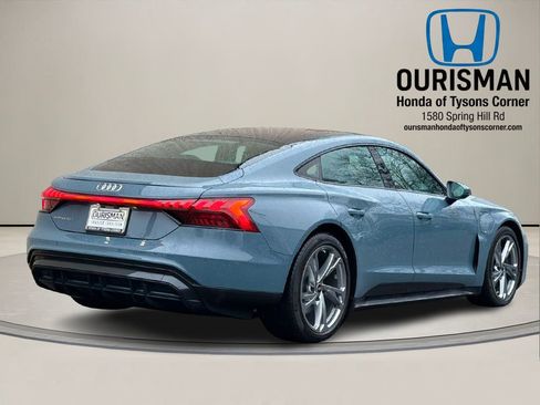 Used 2023 Audi e-tron GT Premium Plus image 4