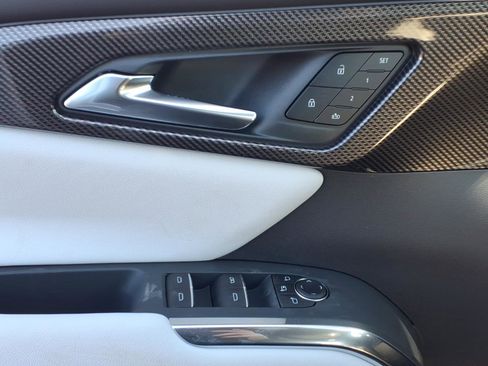 New 2026 Chevrolet Traverse High Country w/ LPO, Floor Liner Package FWD image 38