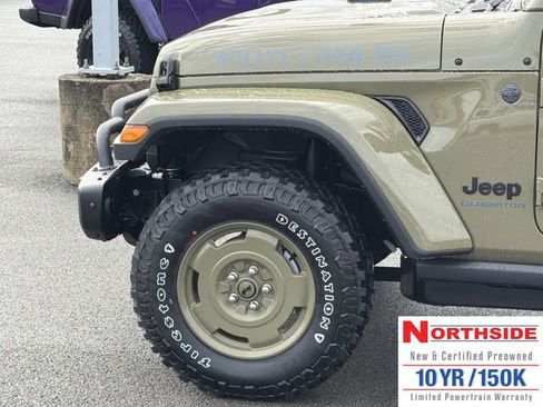 New 2026 Jeep Gladiator Willys AWD/4WD image 11