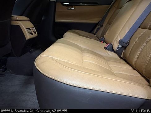 Used 2017 Lexus ES 300h FWD image 23