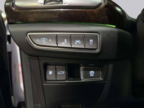 Used 2019 Genesis G90 5.0 Ultimate RWD image 26