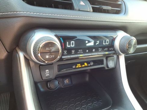 Used 2023 Toyota RAV4 XLE image 26