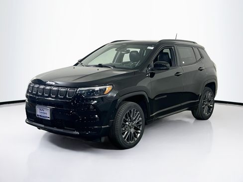 Used 2022 Jeep Compass High Altitude AWD/4WD image 1