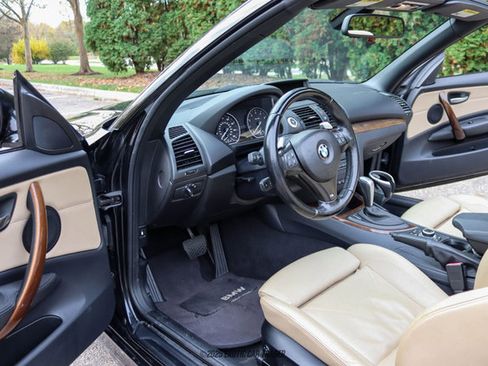 Used 2010 BMW 135i Convertible image 50