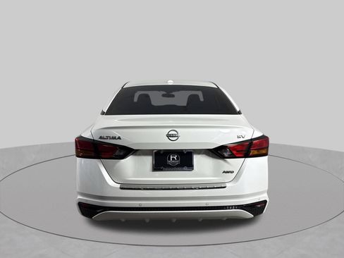 Used 2023 Nissan Altima 2.5 SV AWD/4WD image 31