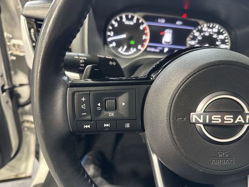 Used 2023 Nissan Rogue SL w/ SL Premium Package AWD/4WD image 17