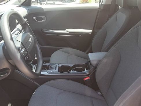 Certified 2025 Kia K4 FWD image 16