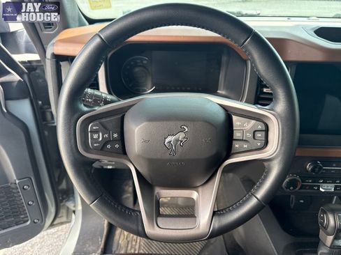Used 2024 Ford Bronco Outer Banks image 15