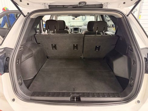Used 2019 Chevrolet Equinox LT AWD/4WD image 21