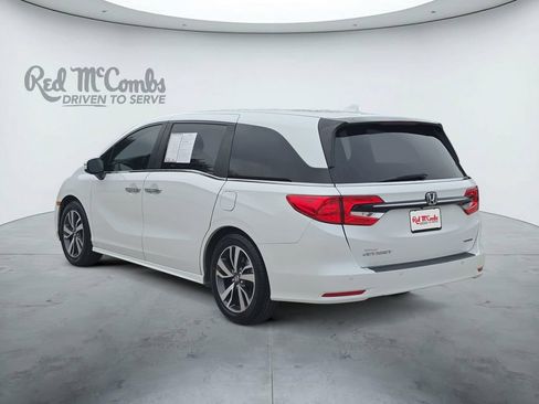 Used 2021 Honda Odyssey Touring image 3