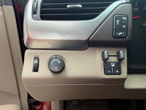 Used 2015 Chevrolet Tahoe LS w/ Driver Alert Package RWD image 11