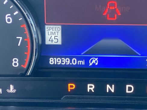 Used 2022 Ford Explorer Limited w/ Equipment Group 301A image 27