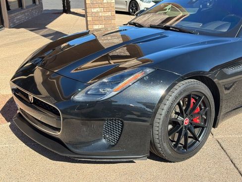 Used 2020 Jaguar F-TYPE Coupe image 16