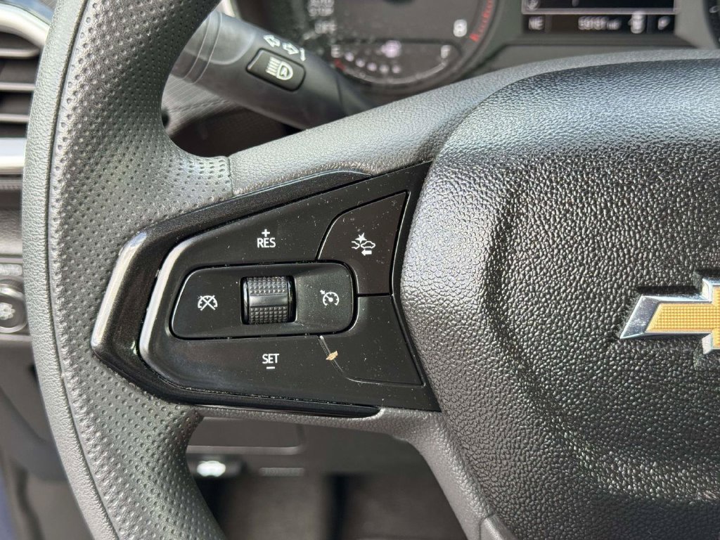 Used 2021 Chevrolet TrailBlazer LS FWD image 12