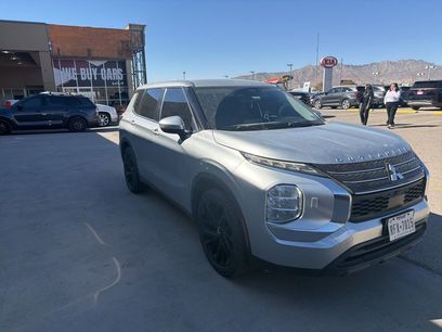 Used 2022 Mitsubishi Outlander ES