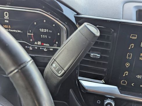 Used 2024 GMC Sierra 1500 SLT image 29