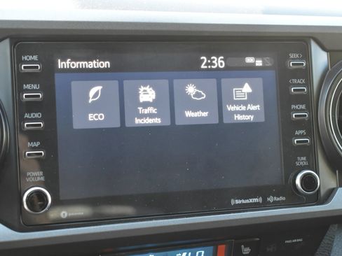 Used 2023 Toyota Tacoma TRD Off-Road w/ TRD Premium Off Road Package AWD/4WD image 24