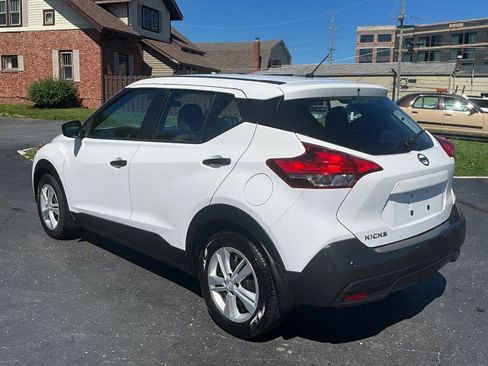 Used 2020 Nissan Kicks S FWD image 5