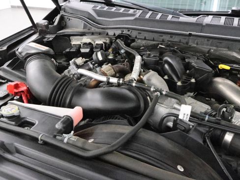 Used 2017 Ford F350 Lariat w/ Lariat Ultimate Package image 22