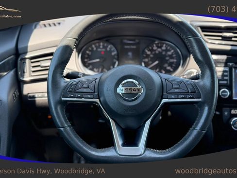 Used 2017 Nissan Rogue SL w/ SL Premium Package AWD/4WD image 19