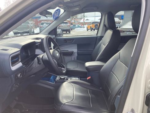 Used 2025 Ford Maverick XLT w/ XLT Luxury Package image 9